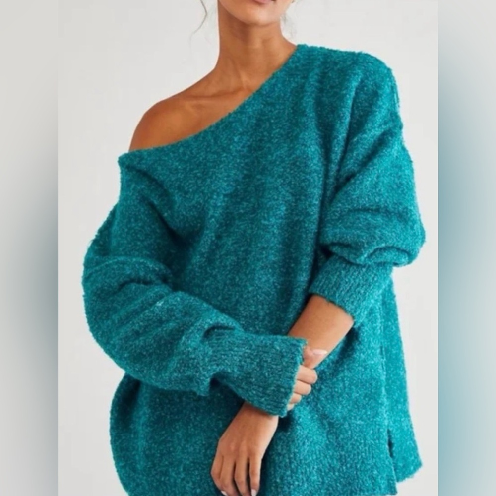 Free People Moira Teal oversized chunky tunic sweater.